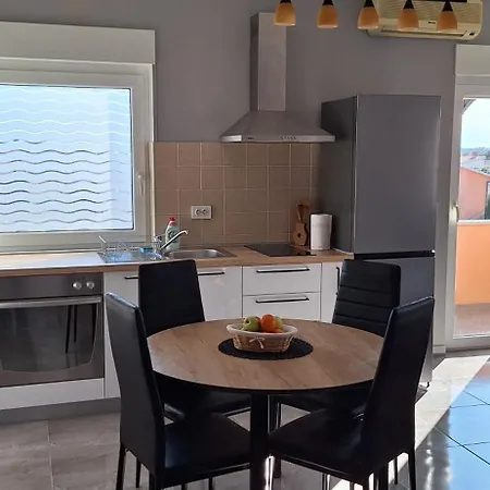 Lägenhet Bright & Cozy Medulin