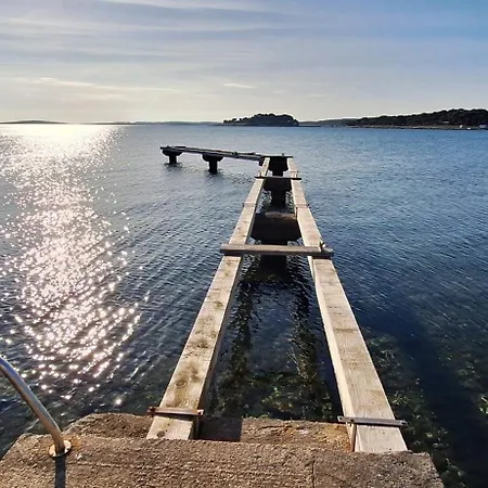 Lägenhet Bright & Cozy Medulin