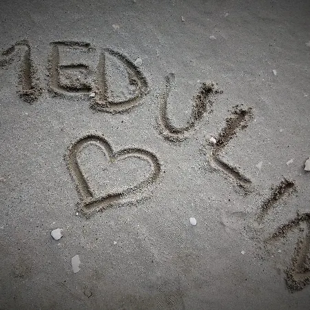 Lägenhet Bright & Cozy