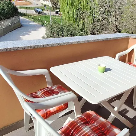 Bright & Cozy Appartement Medulin